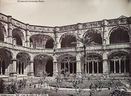 Belem (Lisboa, Portugal). Monasterio de los Jerónimos, el claustro desde el patio. J. Laurent.