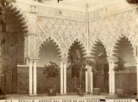 Sevilla, Alcázar, ángulo del Patio de las Doncellas. E. Beauchy.