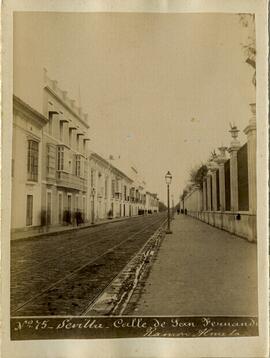 Sevilla, calle de San Fernando. Ramón Almela.