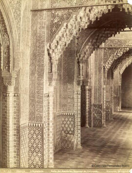 Granada, Alhambra, Sala de la Justicia lateral de levante. Garzón, fotógrafo.