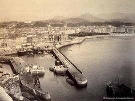 San Sebastián (Guipúzcoa), puerto y panorama desde el monte Urgull. Neurdein.