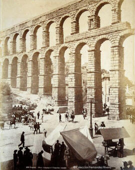 Segovia, Plaza del Azoguejo y acueducto romano. Léon et Lévy.