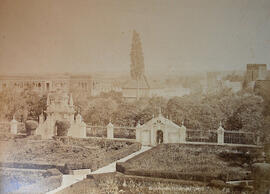 Sevilla, Alcázar Real. Jardines, Galería del Grutesco al fondo. Charles Clifford