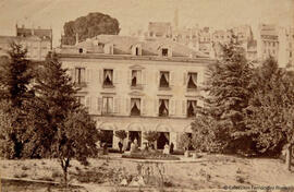 Lausana (Suiza), casa señorial y jardín. Fotógrafo desconocido.