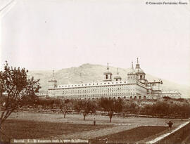 El Escorial, vista del Monasterio desde la huerta. Carlos Huerta.