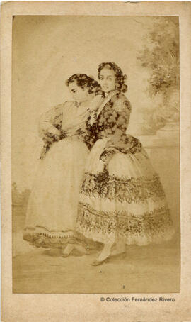 Sevilla, reproducción de una pintura de autor desconocido: Dos majas. Duque.