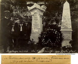 Málaga, Cementerio Inglés, décimo aniversario del naufragio de la fragata Gneisenau, 16 noviembre 1910. Fotógrafo desconocido