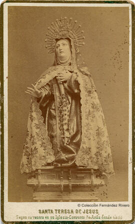 Ávila, reproducción de la imagen de Santa Teresa de Jesús del Convento Casa Natal. Torrón Hermanos.