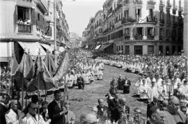 Celebración del Día del Corpus. Calle Larios. Junio de 1958. Málaga. España