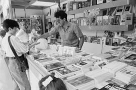 Feria del Libro. Parque de Málaga, España. Julio, 1988. Fondo Diario 16-01