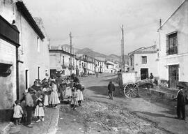 El Palo. Calle del Mar y Cuatro Esquinas del Palo.  Hacia 1910. Málaga, España. Fondo Thomas-01