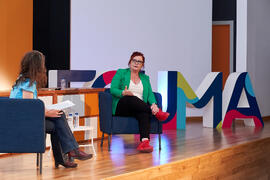 "Dialogando" con Clara Grima. Escuela de Ingenierías Industriales de la Universidad de Málaga. Mayo de 2024
