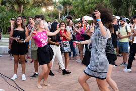 Welcome to UMA. Bienvenida a los alumnos de intercambio internacional de la Universidad de Málaga. Jardín botánico. Octubre de 2019