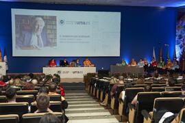 Intervención telemática de Hermanfrid Schubart en su investidura como Doctor "Honoris Causa" por la Universidad de Málaga. Paraninfo. Octubre de 2024