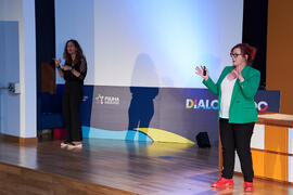 Conferencia "Dialogando" con Clara Grima. Escuela de Ingenierías Industriales de la Universidad de Málaga. Mayo de 2024
