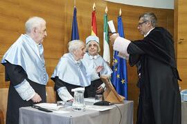Investidura como "Doctores Honoris Causa" de Antonio García Berrio y Pilar Palomo Vázquez por la Facultad de Filosofía y Letras de la Universidad de Málaga. Edificio del Rectorado. Junio de 2024