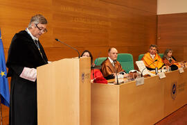 Discurso de Teodomiro López. Investidura de Aníbal Ollero como Doctor "Honoris Causa" por la Universidad de Málaga. Edificio del Rectorado. Mayo de 2025