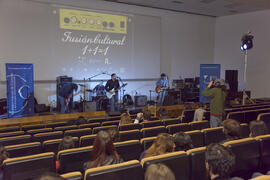 Presentación de videoclip y concierto del taller "1+1 Fusión Cultural Atalaya, 2ª Fase" por la Universidad de Málaga. Paraninfo. Abril de 2010