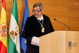 Discurso de Teodomiro López. Investidura de Aníbal Ollero como Doctor "Honoris Causa" por la Universidad de Málaga. Edificio del Rectorado. Mayo de 2025