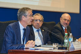 Conferencia de Pablo Hernández de Cos en la Facultad de Ciencias Económicas y Empresariales de la Universidad de Málaga. Paraninfo. Octubre de 2022