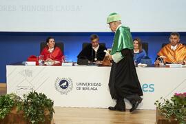 Luis Enrique de la Villa en su investidura como Doctor "Honoris Causa" por la Universidad de Málaga. Paraninfo. Octubre de 2024