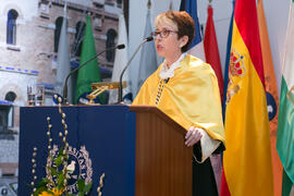 Isabel Jiménez Lucena en la segunda sesión de investidura de nuevos doctores por la Universidad d...