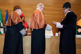 Investidura de Aníbal Ollero como Doctor "Honoris Causa" por la Universidad de Málaga. Edificio del Rectorado. Mayo de 2025