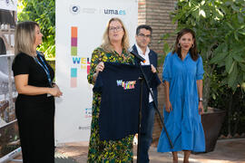 Susana Cabrera presenta el III Encuentro de Bienvenida para los participantes del "Buddy Program". Jardín Botánico. Octubre de 2019