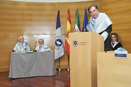 Laudatio de Enrique Baena Peña. Investidura como "Doctores Honoris Causa" de Antonio García Berrio y Pilar Palomo Vázquez por la Facultad de Filosofía y Letras de la Universidad de Málaga. Edificio del Rectorado. Junio de 2024