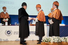 Investidura de Bernardo Quintero como Doctor "Honoris Causa" por la Universidad de Málaga. Paraninfo. Marzo de 2025