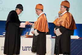 Investidura de Bernardo Quintero como Doctor "Honoris Causa" por la Universidad de Málaga. Paraninfo. Marzo de 2025