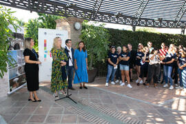 Susana Cabrera presenta el III Encuentro de Bienvenida para los participantes del "Buddy Program". Jardín Botánico. Octubre de 2019