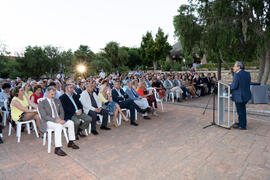Intervención de José Ángel Narváez. Homenaje al personal jubilado o que cumple 25 años de servicio en la Universidad de Málaga. Jardín Botánico. Junio de 2019