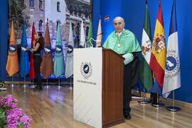 Intervención de Luis Enrique de la Villa en su investidura como Doctor "Honoris Causa" por la Universidad de Málaga. Paraninfo. Octubre de 2024