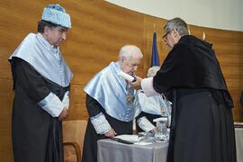 Investidura como "Doctores Honoris Causa" de Antonio García Berrio y Pilar Palomo Vázquez por la Facultad de Filosofía y Letras de la Universidad de Málaga. Edificio del Rectorado. Junio de 2024