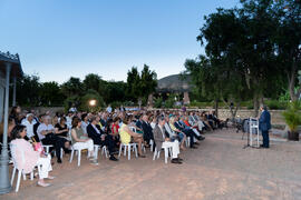 Intervención de José Ángel Narváez. Homenaje al personal jubilado o que cumple 25 años de servicio en la Universidad de Málaga. Jardín Botánico. Junio de 2019