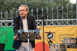 Intervención de José Ángel Narváez rector de la Universidad de Málaga. Welcome to UMA. Bienvenida a los alumnos de intercambio internacional de la Universidad de Málaga. Jardín botánico. Octubre de 2019