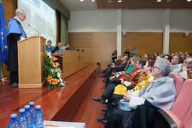 Eduardo Rodríguez Bejarano en la investidura como Doctor "Honoris Causa" de Hans-Dieter Wienberg por la Facultad de Ciencias de la Universidad de Málaga. Rectorado. Mayo de 2016